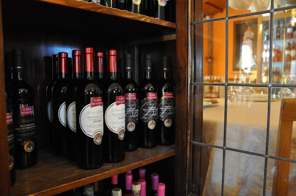 Agriturismo Corte Montini Villa Santa Giuletta Eksteriør bilde
