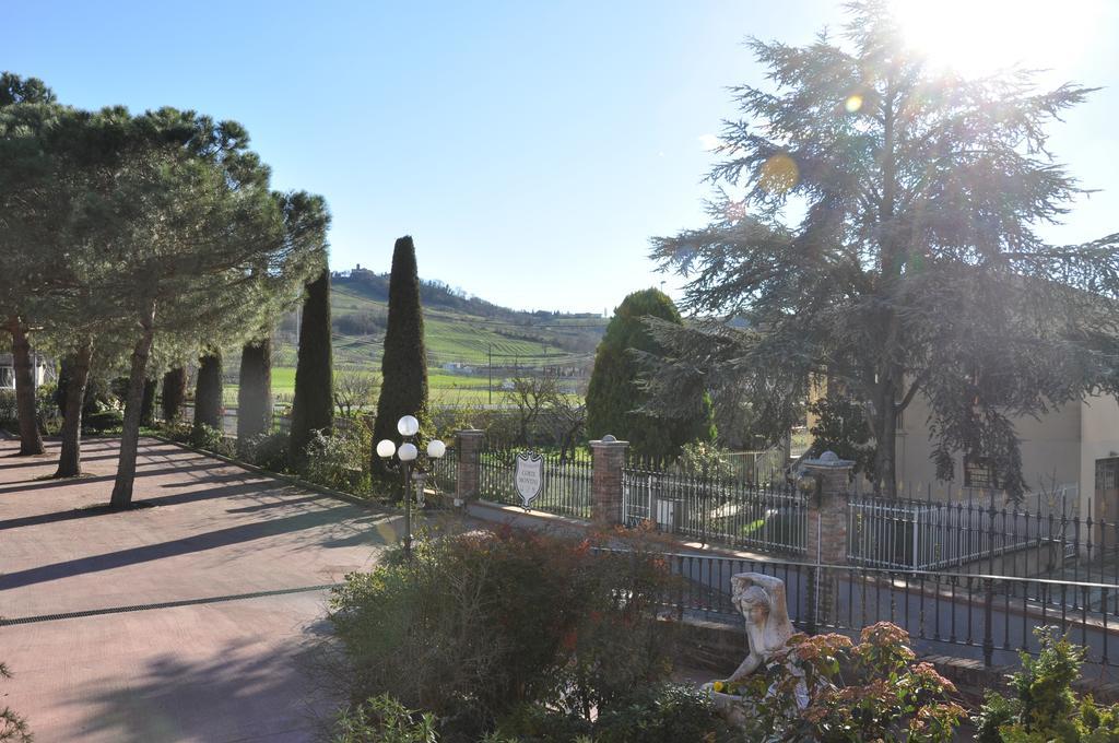 Agriturismo Corte Montini Villa Santa Giuletta Eksteriør bilde